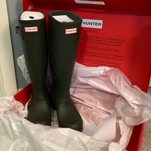 NWT Hunter Boots Size 7